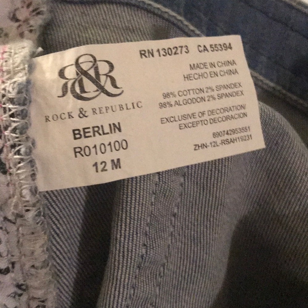 Jeans - Picture 6 of 6